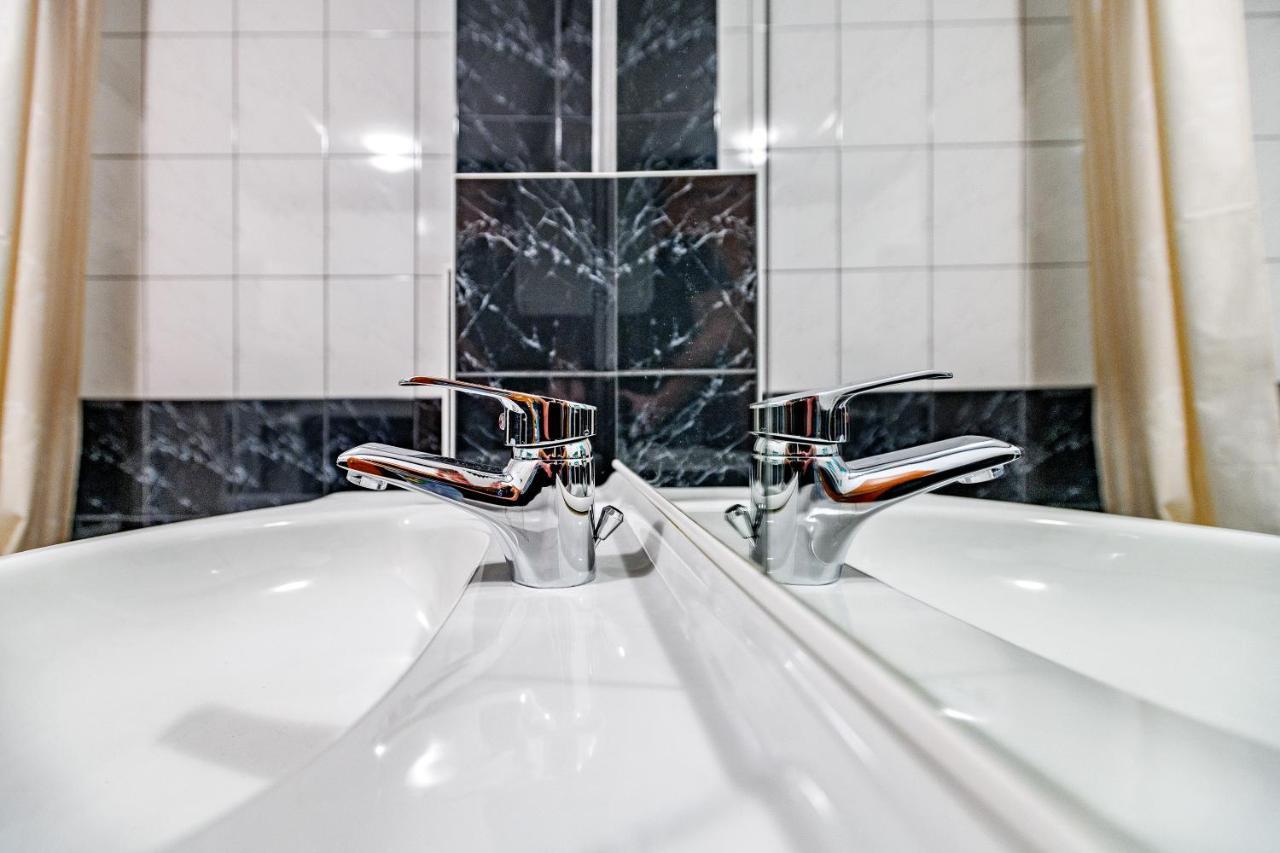 Comfort Apartments In Peaceful Area Zadar - With Garden Екстер'єр фото