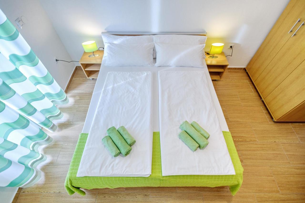 Comfort Apartments In Peaceful Area Zadar - With Garden Екстер'єр фото
