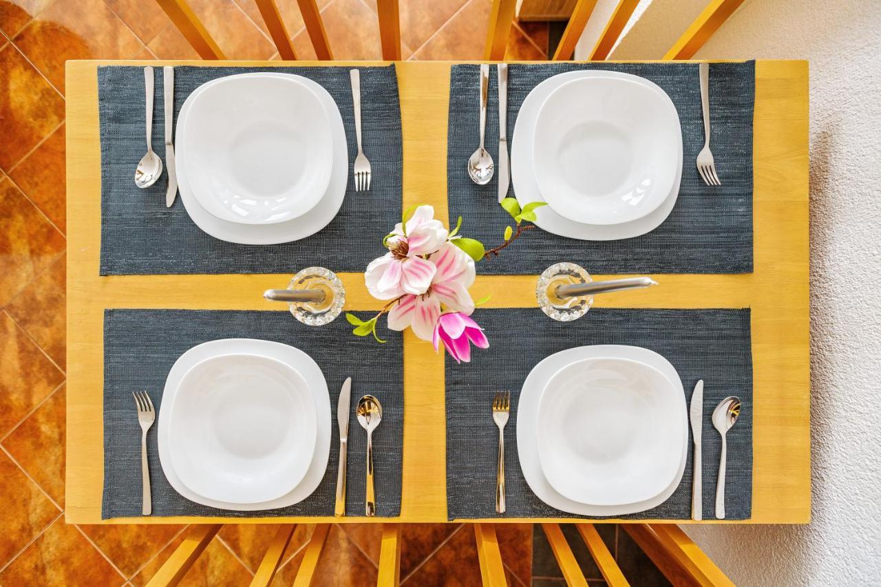 Comfort Apartments In Peaceful Area Zadar - With Garden Екстер'єр фото