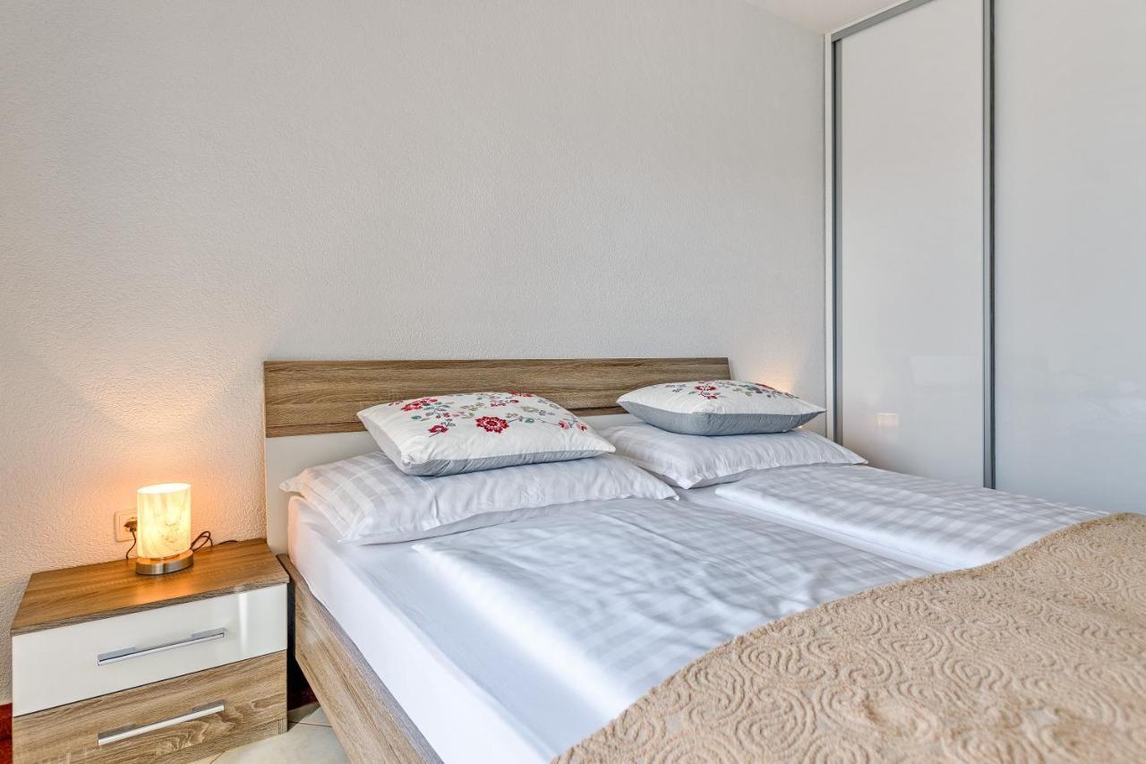 Comfort Apartments In Peaceful Area Zadar - With Garden Екстер'єр фото