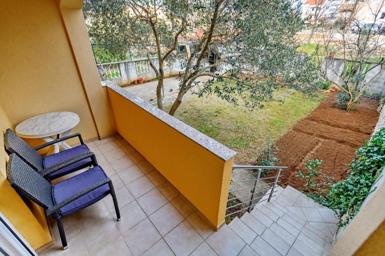 Comfort Apartments In Peaceful Area Zadar - With Garden Екстер'єр фото